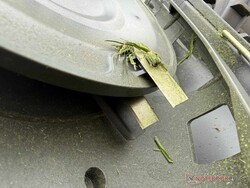 Dubbla blad på Airseekers Tron