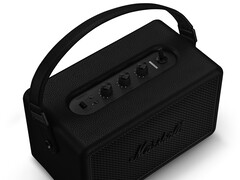 Emberton III i Pitch Black