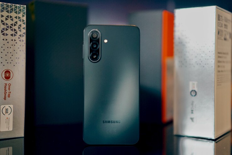 Test av Samsung Galaxy A17 5G på Notebookcheck