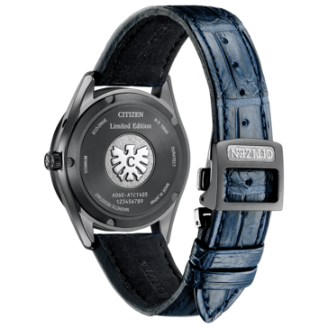 Klockan Citizen 30th Anniversary Eco-Drive med blå urtavla av washi-papper. (Bildkälla: Citizen)