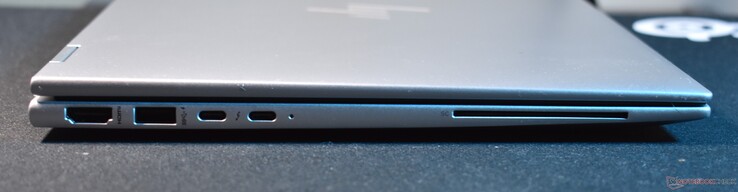 vänster: HDMI, USB A 3.2 Gen 1, 2x Thunderbolt 4, Smartcard-läsare