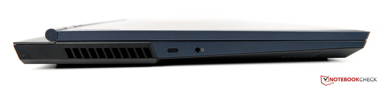 Till vänster: USB-C 3.2 Gen 2, kombinerad hörlur/mikrofon-port för ljud