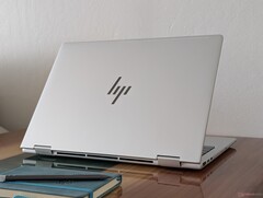 EliteBook 8 Flip G1i 13 är en av de första konvertiblerna som levereras med Arrow Lake-U Core Ultra 7 265U (Bildkälla: Notebookcheck)