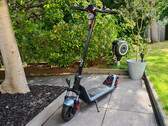 Smart cityscooter med komfort och räckvidd - NIU KQi300x recension