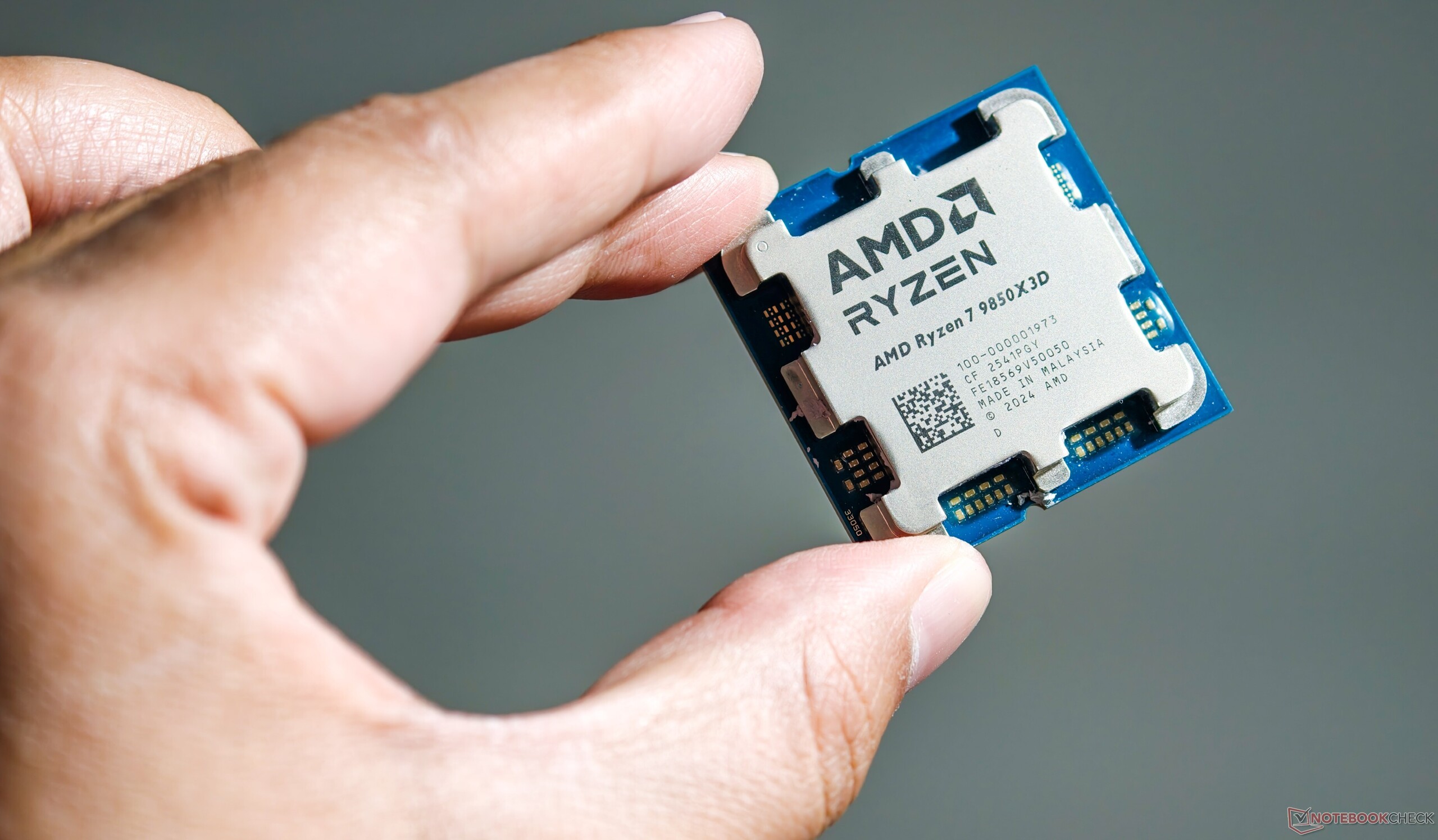 AMD Ryzen 7 9850X3D i recension