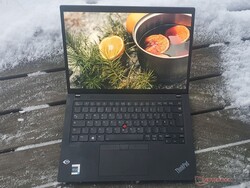Lenovo ThinkPad T14s G3 har vänligen tillhandahållits av