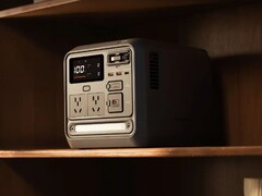 DJI:s Power 1000 Mini kraftstation (bilden) finns nu tillgänglig i Kina. (Bildkälla: DJI, redigerad)