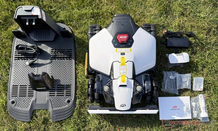 Mammotion Luba mini 2 AWD – paketets innehåll
