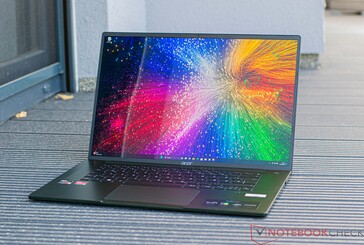 Acer Swift Edge SFE16 i skuggan