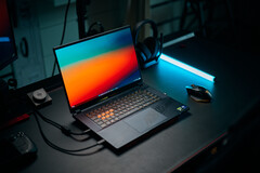 Gigabyte Aorus Master 16 i jämförelse med RTX 5090 bärbara datorer. (Bildkälla: Notebookcheck)