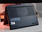 Undersidan av Lenovo Legion 5 15AGP11.