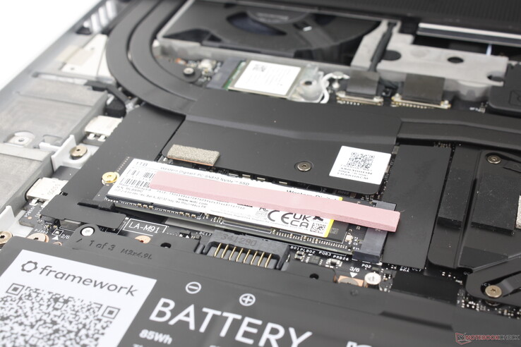 Till skillnad från LG Gram 16-serien har Laptop 16 inte stöd för en intern sekundär SSD