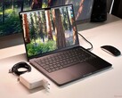 Apple MacBook Pro förväntas bli uppgraderad med en OLED-skärm nästa år. (Bildkälla: Notebookcheck)
