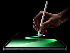Pad 9 har fullständigt stöd för pekpenna och tangentbord. På bilden: surfplattan med Focus Stylus Pro 12.