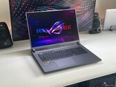 Asus ROG Strix G18 2025 recension - En 18-tums bärbar speldator med den kraftfulla AMD 9955HX &amp; RTX 5070