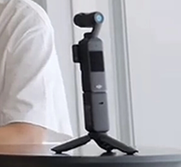 En andra bild av DJI Osmo Pocket 4 dök också upp i augusti. (Bildkälla: via Fixed Focus Digital)