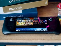 En Steam Deck-enhet som sitter på ett bord (Bildkälla: Georgiy Lyamin via Unsplash)