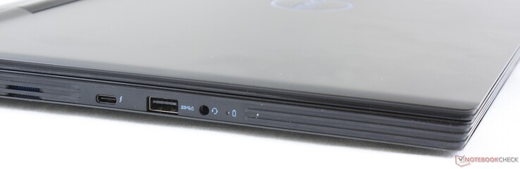 Vänster: USB Typ C + Thunderbolt 3, USB 3.1 Typ A, 3.5 mm ljudkombo