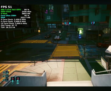 Cyberpunk 2077 körs på Intel Core Ultra 7 356H mini PC med 51 FPS