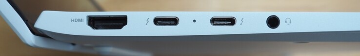 Vänster: HDMI, 2x USB-C 4 gen 3x2 (Power Delivery, DisplayPort, Thunderbolt 4), 3,5 mm