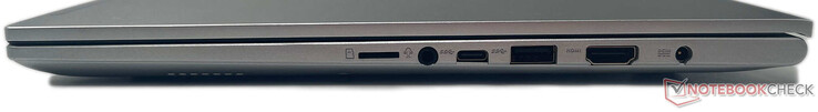 Höger: microSD-läsare, 3,5 mm ljuduttag, USB 3.2 Gen1 Type-C, USB 3.2 Gen1 Type-A, HDMI 1.4-out, DC-in