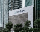 ByteDance-logotypen på företagets kontorsbyggnad i Singapore (Bildkälla: Claudio Schwarz - Unsplash)