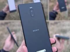 Sony Xperia-prototypen till salu har en dubbelkamerainställning och 6 GB/128 GB minneskonfiguration. (Bildkälla: OLX - redigerad)