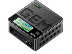 GEM12+ Pro är en mycket kompakt mini-PC med OCuLink (Bildkälla: Aoostar)