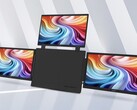 Bilden visar den bärbara skärmen Acer PD163Q-P3 med en central enhet omgiven av tre 1080p-skärmar på 15,6 tum på sidorna