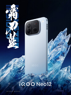 iQOO i utförandet Frost Blade Blue Black
