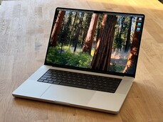 Apple MacBook Pro 16 (bildkälla: Notebookcheck)