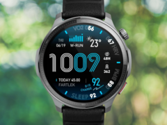 Amazfit Balance 2 XT (bilden) stöder inte dykning som den ursprungliga smartklockan. (Bildkälla: Best Buy, redigerad)