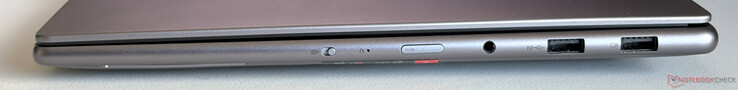 Höger sida: Webbkamera eShutter, strömknapp, 3,5 mm stereo, 2x USB-A 3.2 Gen.2 (10 Gbps, 1x Always-on)