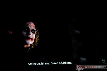 ...men bilden kan vara mjuk och kontrastlös. (Bilder från The Dark Knight av Warner Bros.)