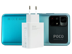 Poco M4 Pro 5G levereras med en 33-W strömadapter.