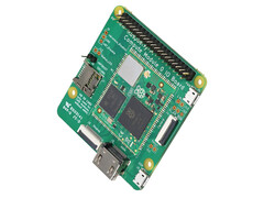 Raspberry Pi Compute Module 0 ansluten till sitt officiella IO-kort. (Bildkälla: via ITHome & OpenEmbed)
