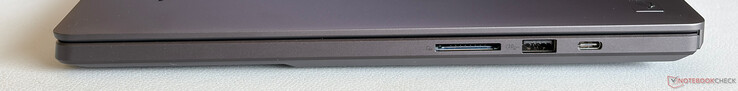 Rätt: SD-kortläsare (UHS-II), USB-A 3.2 Gen. 2 (10 Gbps), USB-C 3.2 Gen. 2 (10 Gbps, DisplayPort, Power Delivery)