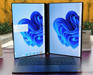 Den modulära bärbara datorn drivs av en Arrow Lake-processor. På bilden: systemet i konfiguration med dubbla bildskärmar.
