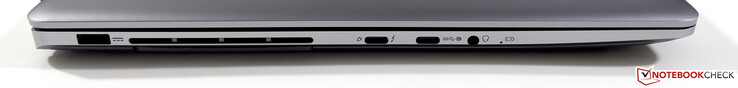 Till vänster: ström, USB-C 4.0 med Thunderbolt 4 (40 GB/s, PowerDelivery, DisplayPort ALT-läge), USB-C 3.2 Gen.2 (10 GB/s, DisplayPort ALT-läge), 3,5-mm stereo