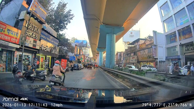 Den 70mai 4K T800 främre kameran