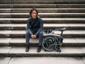 Brompton Electric T Line levereras med en hopfällbar design (Bildkälla: Brompton)