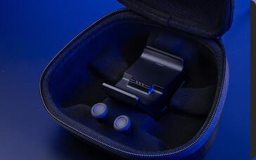 En laddningsstation ingår i lådan (Bildkälla: Asus)