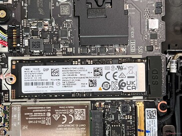 Utbytbar M.2-2280 SSD (PCIe 4.0)
