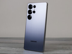 Samsung Galaxy S25 Ultra. (Bildkälla: Notebookcheck)