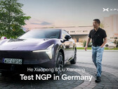 Testkörning i Münchens stadstrafik: Xpengs VD He Xiaopeng demonstrerar det nya Next Generation Pilot (NGP)-systemet i Xpeng L03.