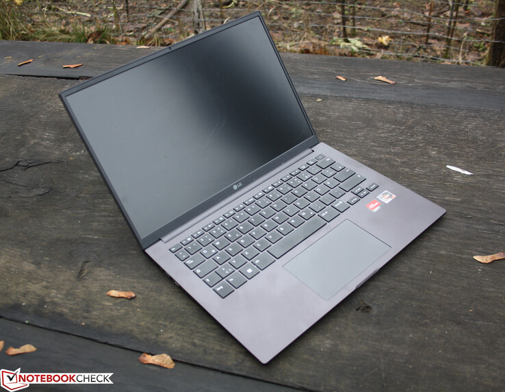 LG Ultra PC 14 (2022) - liknar en gram 14 LG Ultra PC 14 (2022) - liknar en gram 14