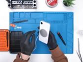 16e med en magnetisk uppgradering. (Bildkälla: PhoneRepairGuru via YouTube)
