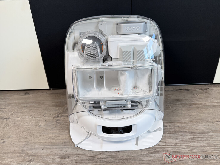 DJI Romo P presenterar sig själv i transparent design