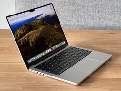 I recension: Apple MacBook Pro 14 M3. Testmodell med tillstånd från Apple Tyskland.