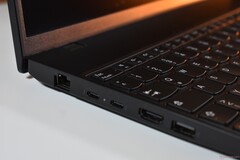 Lenovo ThinkPad L16 Gen 2 AMD med AMD Ryzen 5 Pro 215.